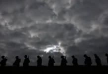 Британские военнослужащие в больницах после тестов Ajax britanskie voennosluzhashhie v bolniczah posle testov -journalrf-ru-0