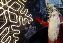 Дед Мороз из Великого Устюга начинает путешествие РЖД ded moroz iz velikogo ustyuga nachinaet puteshestvie rzhd-journalrf-ru-0