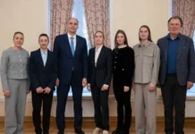 Денис Паслер вдохновил биатлонистов Свердловской области denis pasler vdohnovil biatlonistov sverdlovskoj oblasti-journalrf-ru-0