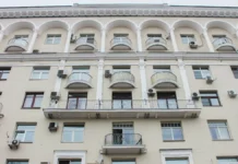 Дом А.Г. Мордвинова на Фрунзенской набережной обрел новую жизнь dom ag mordvinova na frunzenskoj naberezhnoj obrel novuyu zhizn-journalrf-ru-0