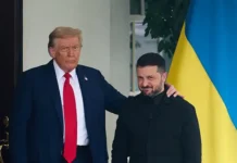 Дональд Трамп и Владимир Зеленский становятся центром скандала donald tramp i vladimir zelenskij stanovyatsya czentrom skandala-journalrf-ru-0