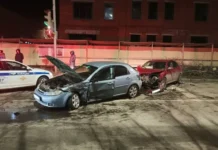 ДТП с участием Chevrolet Lacetti зафиксировано в Кургане dtp s uchastiem zafiksirovano v kurgane-journalrf-ru-0