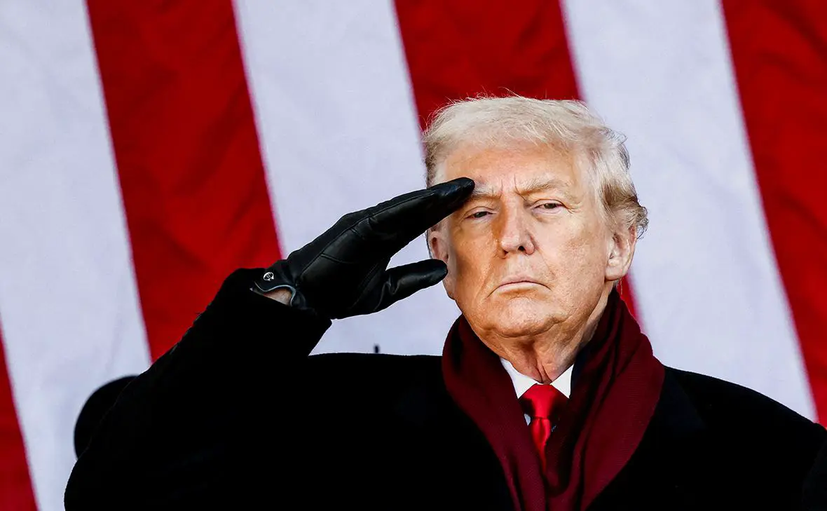 Дональд Трамп (Kevin Lamarque / Reuters)