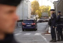 Французская полиция задержала двух фигурантов дела о Лувре franczuzskaya policziya zaderzhala dvuh figurantov dela o luvre-journalrf-ru-0