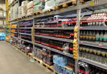 Лиззи неожиданно раскрывает сюрпризы Visa, Coca-Cola и ассортимент в магазинах в России lizzi neozhidanno raskryvaet syurprizy i assortiment v magazinah v rossii-journalrf-ru-0