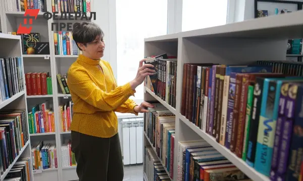 Максим Древаль и общество «Знание» чествуют библиотекарей-0