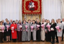 Мария Багреева вручила награды в борьбе за экономическое будущее Москвы mariya bagreeva vruchila nagrady v borbe za ekonomicheskoe budushhee moskvy-journalrf-ru-0