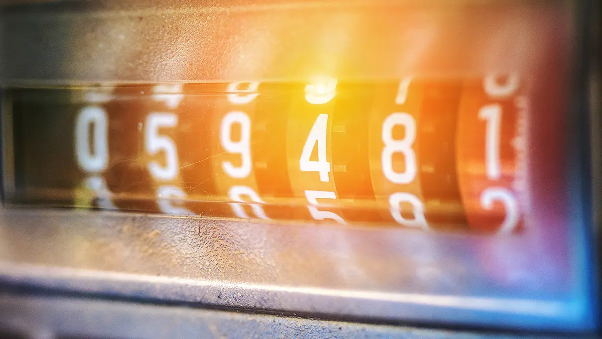 Свет в Киеве зимой начнут давать на два часа в сутки