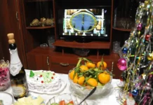 Почему Оливье и Дед Мороз со Снегурочкой поражают гостей России pochemu olive i ded moroz so snegurochkoj porazhayut gostej rossii-journalrf-ru-0