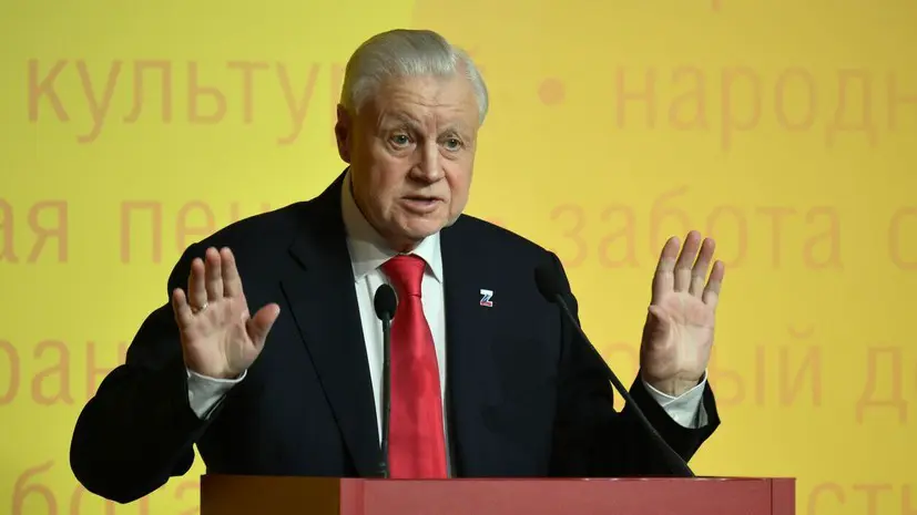 Миронов предлагает платить надбавку к зарплате выпускникам с красным дипломом