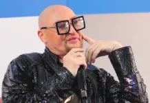 Шура и эксперт Владимир Шипков делятся советами по уходу за новой улыбкой shura i ekspert vladimir shipkov delyatsya sovetami po uhodu za novoj ulybkoj-journalrf-ru-0