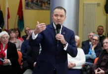 sikorskij obvinyaet navroczkogo v atakah protiv ukrainy-journalrf-ru-0
