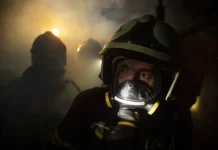 Трагедия на заводе «Пластмасс» в Копейске унесла жизни 12 человек tragediya na zavode plastmass v kopejske unesla zhizni 12 chelovek-journalrf-ru-0