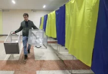 Верховная Рада Украины готовит выборы с участием Корниенко, Трампа и Зеленского verhovnaya rada ukrainy gotovit vybory s uchastiem kornienko trampa i zelenskogo-journalrf-ru-0