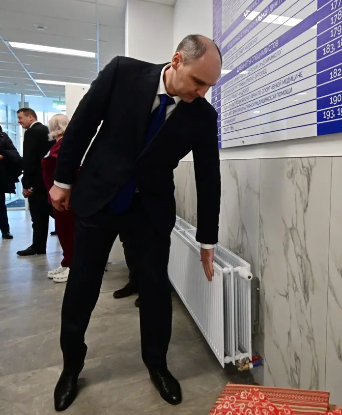 Денис Паслер и лидеры улучшают ЖКХ Свердловской области-0