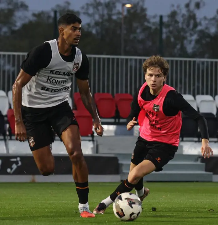 Новый этап для Василия Березуцкого и «Урала» – путь в РПЛ-0