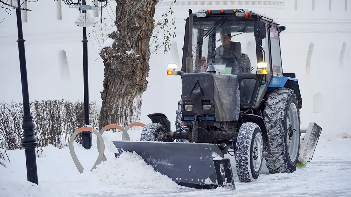 «Желтый» уровень опасности объявили в столичном регионе на 8 января из-за снега