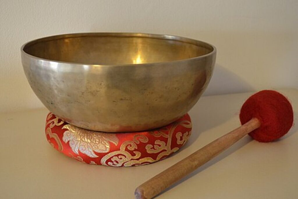 Поющая чаша