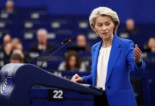 Урсула фон дер Ляйен и Трамп нашли путь в Гренландии ursula fon der lyajen i tramp nashli put v grenlandii-journalrf-ru-0