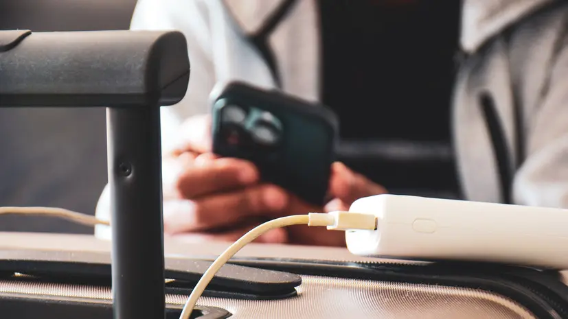 IATA ограничила провоз пауэрбанков на борту самолёта