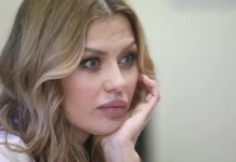 viktoriya bonya delitsya yarkimi momentami iz kostariki i novostyami ob avrore kiba-journalrf-ru-0