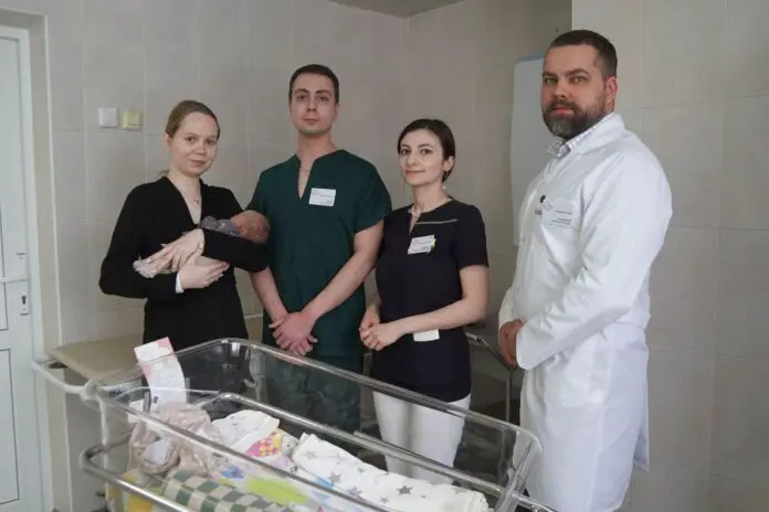 АИСТ_СМАРТ и Мах поддержат ЕКПЦ в заботе о матерях и малышах-0