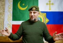 Архиепископ Савва и РПЦ о важности веры в диалоге с Апти Алаудиновым arhiepiskop savva i rpcz o vazhnosti very v dialoge s apti alaudinovym-journalrf-ru-0