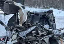 ГИБДД Югры сообщила о ДТП с КамАЗом и Toyota в Нефтеюганском районе gibdd yugry soobshhila o dtp s kamazom i v nefteyuganskom rajone-journalrf-ru-0