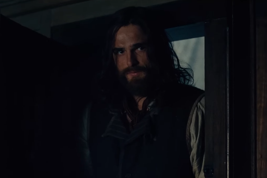 Кадр из фильма «Грозовой перевал» 2026 года