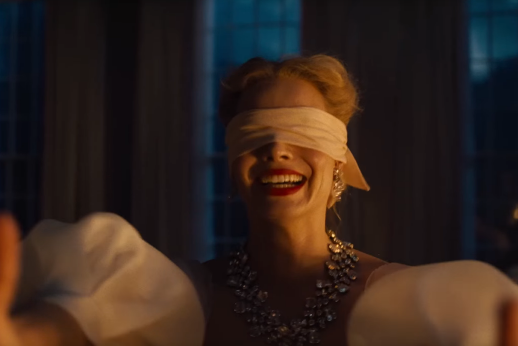 Кадр из фильма «Грозовой перевал» 2026 года