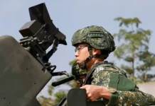 Си Цзиньпин меняет стратегию по Тайваню - мирное сближение и НОАК si czzinpin menyaet strategiyu po tajvanyu mirnoe sblizhenie i noak-journalrf-ru-0