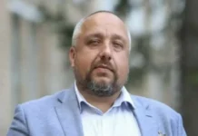 Владимир Путин отметил выдающийся вклад в развитие журналистики vladimir putin otmetil vydayushhijsya vklad v razvitie zhurnalistiki-journalrf-ru-0