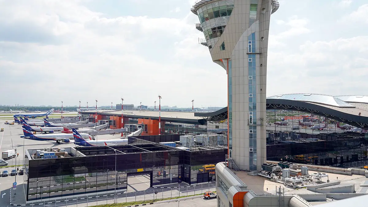 Ограничения на прием и выпуск рейсов сняли в аэропортах Шереметьево и Домодедово