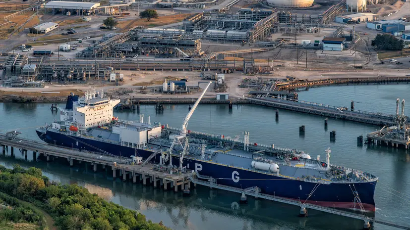 Постпред Паздер: ЕС может остаться без СПГ из США