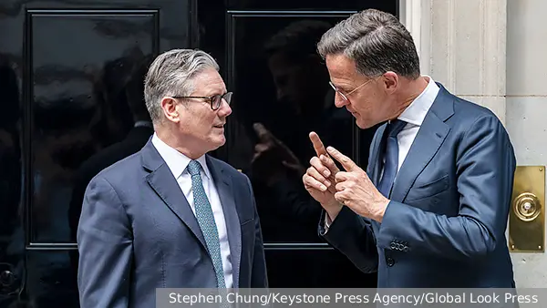 Эксперт высмеял планы Стармера создать коалицию по Ормузскому проливу