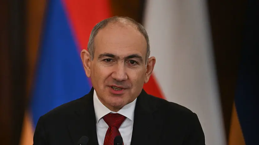 Пашинян сообщил, что скоро приедет в Россию