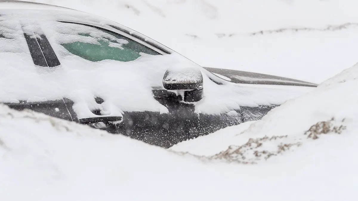 Местные жители помогли застрявшим водителям во время циклона в Забайкалье