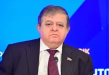 Интриги вокруг судьбы Украины между Зеленским, Джабаровым и Трампом intrigi vokrug sudby ukrainy mezhdu zelenskim dzhabarovym i trampom-journalrf-ru-0