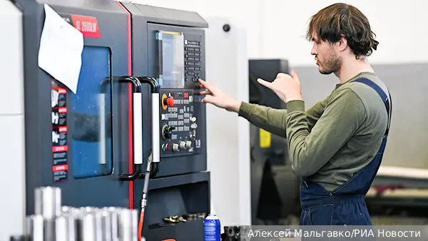 Число рекомендованных к увольнению работников в России увеличилось на 43%