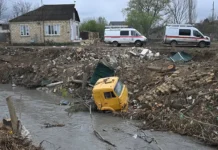 Сергей Меликов рассказал о паводках и поддержке жителей Дагестана sergej melikov rasskazal o pavodkah i podderzhke zhitelej dagestana-journalrf-ru-0