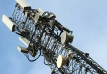 vsu predprinyali derzkuyu ataku dronom na vyshku svyazi v kahovskom okruge-journalrf-ru-0