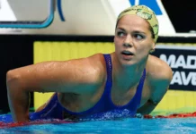 Юлия Ефимова вышла в футболке Спартака на Кубке России в Петербурге yuliya efimova vyshla v futbolke spartaka na kubke rossii v peterburge-journalrf-ru-0