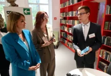 ekaterinburg vstrechaet gostej i pisatelej na bibliotechnom kongresse-journalrf-ru-0