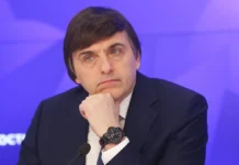 Сергей Кравцов рассказал о будущем ДЗ и ИИ в школах sergej kravczov rasskazal o budushhem dz i ii v shkolah-journalrf-ru-0