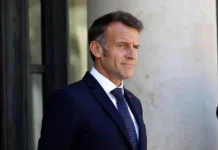 Макрон приветствовал ПСЖ и Сафонова после победы в ЛЧ УЕФА makron privetstvoval pszh i safonova posle pobedy v lch uefa-journalrf-ru-0