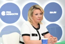 mariya zaharova privetstvovala rodni mimsa kukamladshego na pmef-journalrf-ru-0