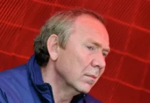 Олег Романцев о возможном возвращении Дзюбы в Спартак и роли ветеранов oleg romanczev o vozmozhnom vozvrashhenii dzyuby v spartak i roli veteranov-journalrf-ru-0