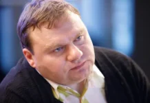 Плющев и Кучер о новых горизонтах эмиграции и её возможностях plyushhev i kucher o novyh gorizontah emigraczii i eyo vozmozhnostyah-journalrf-ru-0