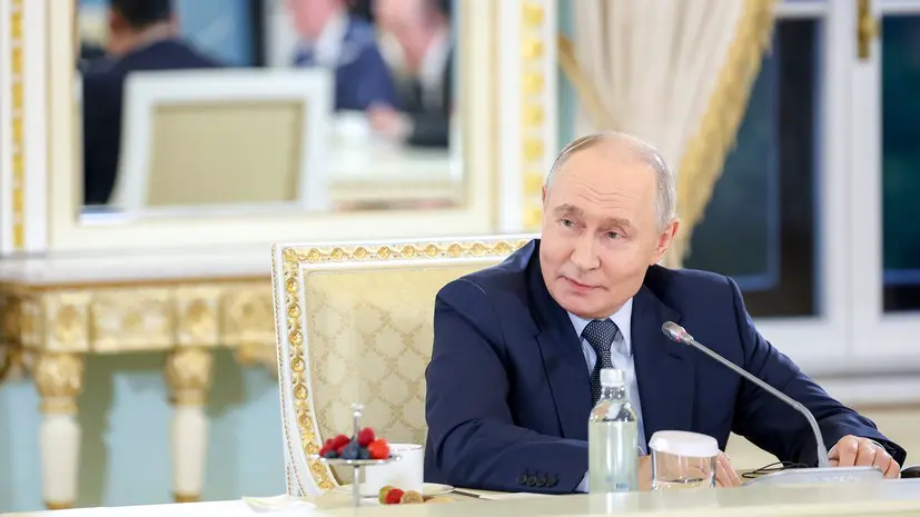 «Слухи о смерти сильно преувеличены»: Путин цитатой ответил на прогнозы Запада по экономике РФ