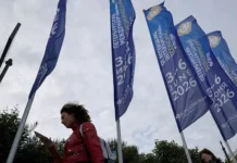 Швыдкой о визите Родни Кука на ПМЭФ — важном диалоге культур shvydkoj o vizite rodni kuka na pmef vazhnom dialoge kultur-journalrf-ru-0
